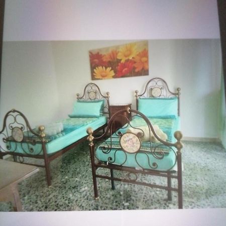 Ferienwohnung Casa Silvio Torri Del Benaco Exterior foto
