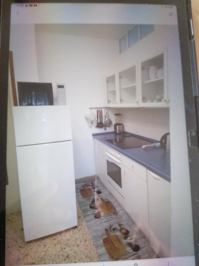 Ferienwohnung Casa Silvio Torri Del Benaco Exterior foto